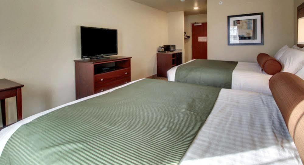 Cobblestone Inn & Suites - St Marys St. Marys Εξωτερικό φωτογραφία
